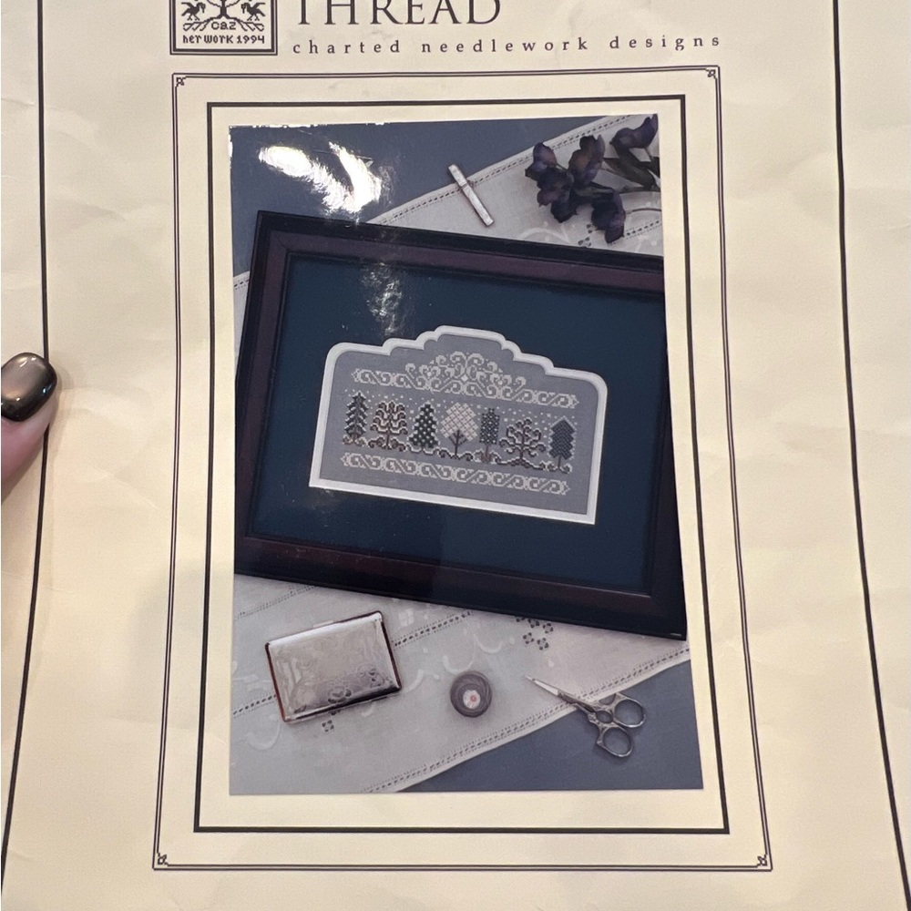The Drawn Thread WINTER ARBOR Cross Stitch Pattern Needlework 115x66 Trees Snow